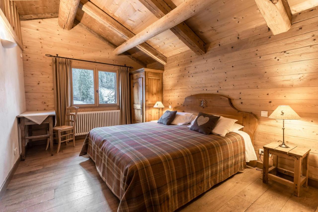 La Ferme Du Var ลาคลูซาซ์ ภายนอก รูปภาพ