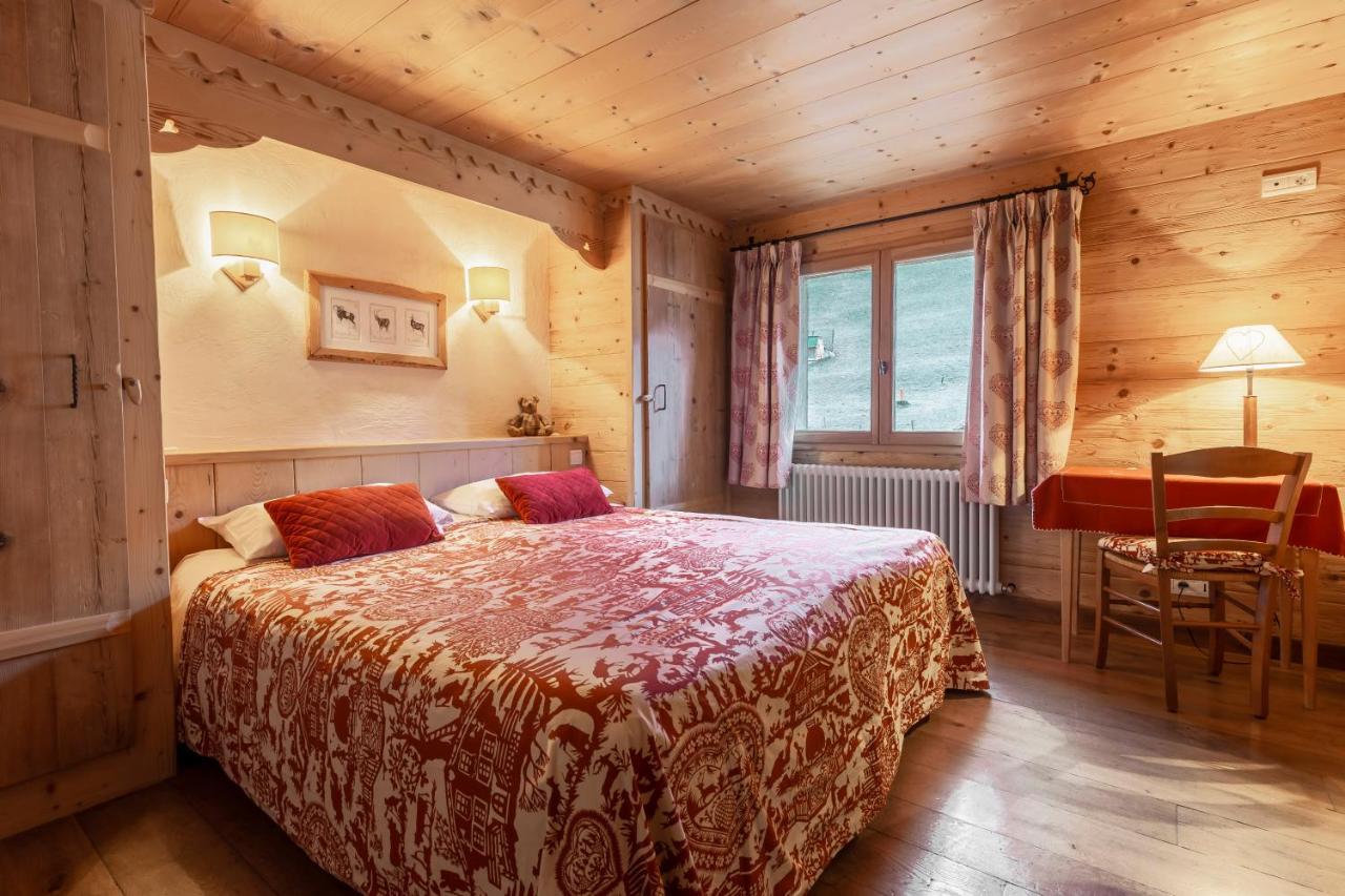 La Ferme Du Var ลาคลูซาซ์ ภายนอก รูปภาพ